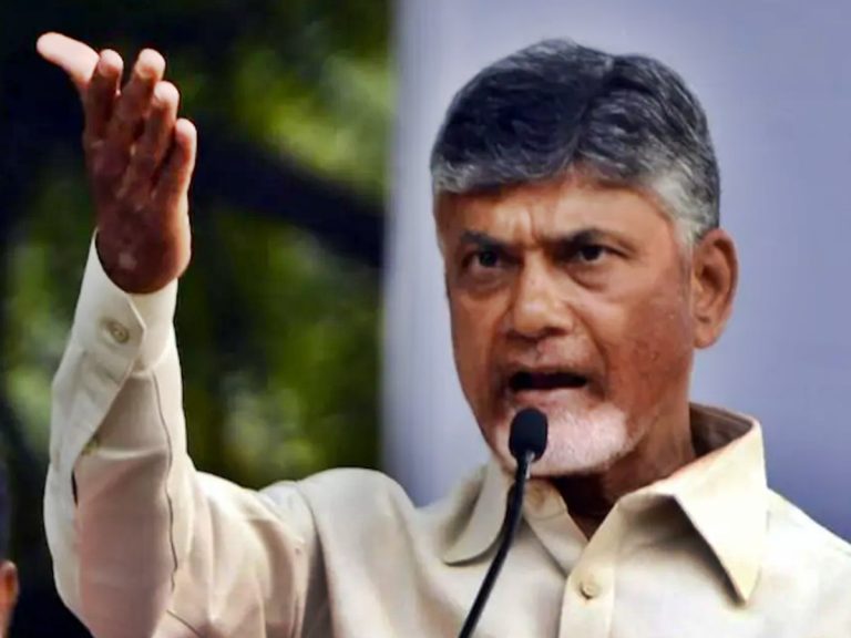 ఏపీలో పోలీసుల తీరుపై చంద్రబాబు ఆగ్రహం