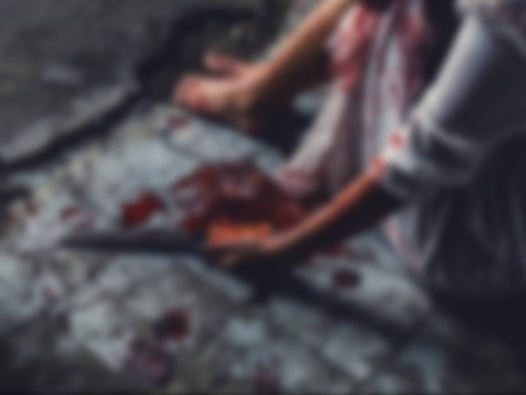 భర్త రోజూ ఆ పని చేస్తున్నాడని మర్మాంగాన్ని కోసేసిన భార్య.. ఆ తరువాత