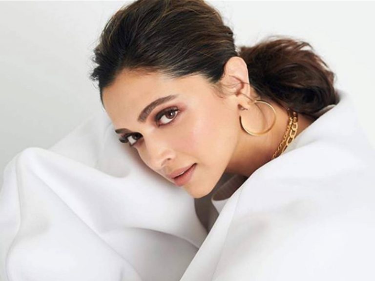 ప‌డుకోనివ్వ‌ని దీపికా ప‌డుకోణె అందం – అభిన‌యం!