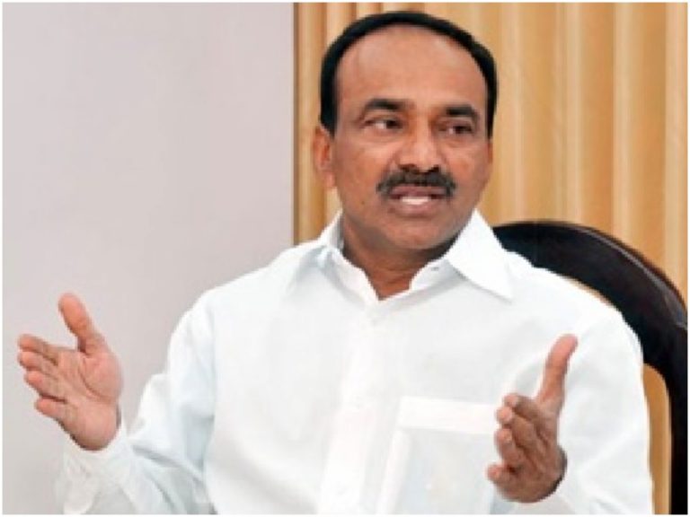 బండి సంజయ్ ని పరామర్శించిన ఈటల