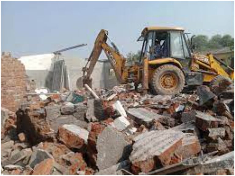 సంగారెడ్డి, నిజాంపేట్ మున్సిపాలిటీలలో టాస్క్ ఫోర్స్ కూల్చివేతలు