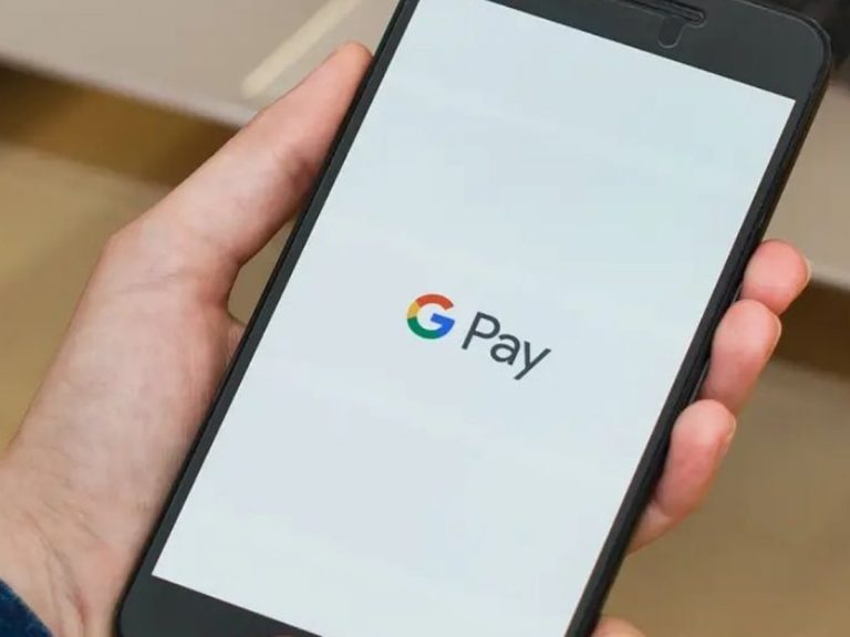 రూపాయి పంపి రూ.99వేలు పోగొట్టుకున్నాడు