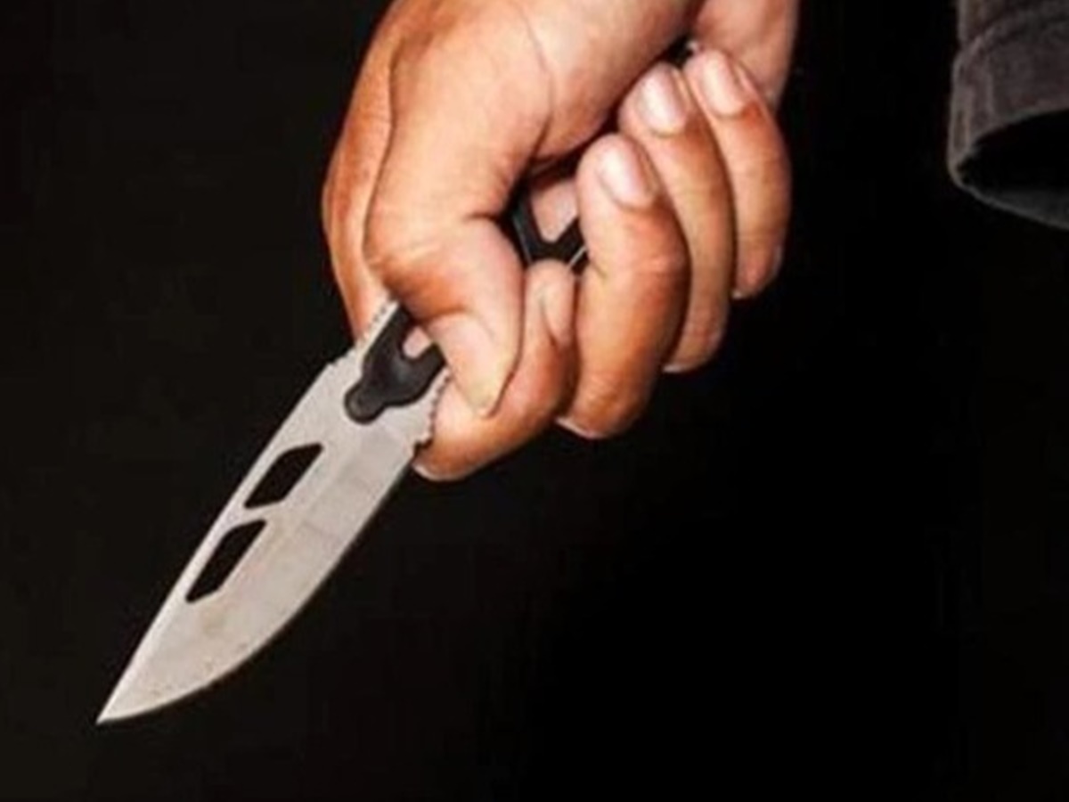 హైదరాబాద్‌లో దారుణం.. ఫాస్ట్ ఫుడ్ లేదన్నాడని కత్తితో దాడి