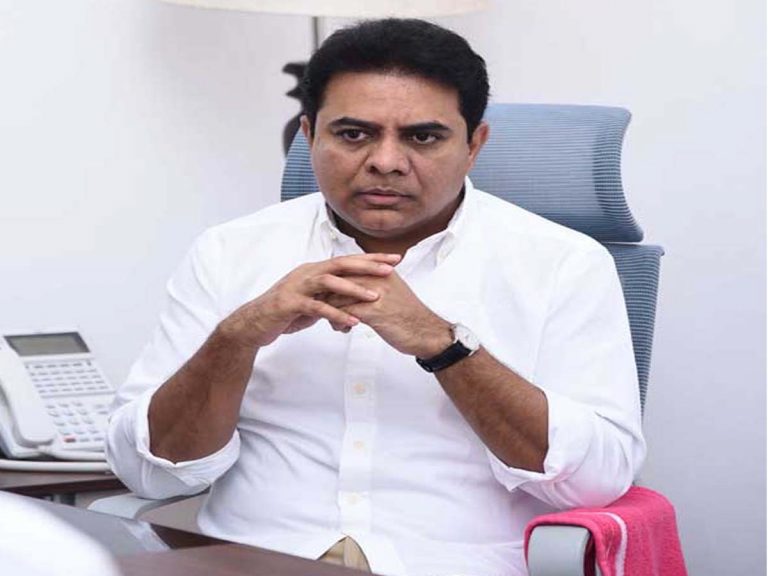 ఈజ్ ఆఫ్ డూయింగ్‌ బిజినెస్‌లో రాష్ట్రాన్ని అగ్రస్థానంలో నిలపాలి: కేటీఆర్‌