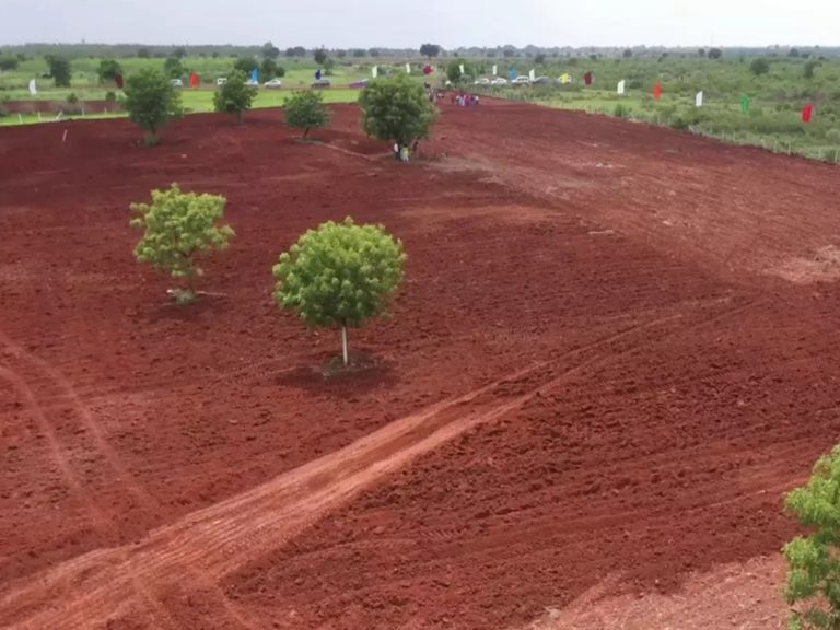 హైదరాబాద్‌లో ఎకరం భూమి రూ.24.22 కోట్లు.. ఎక్కడో తెలుసా?