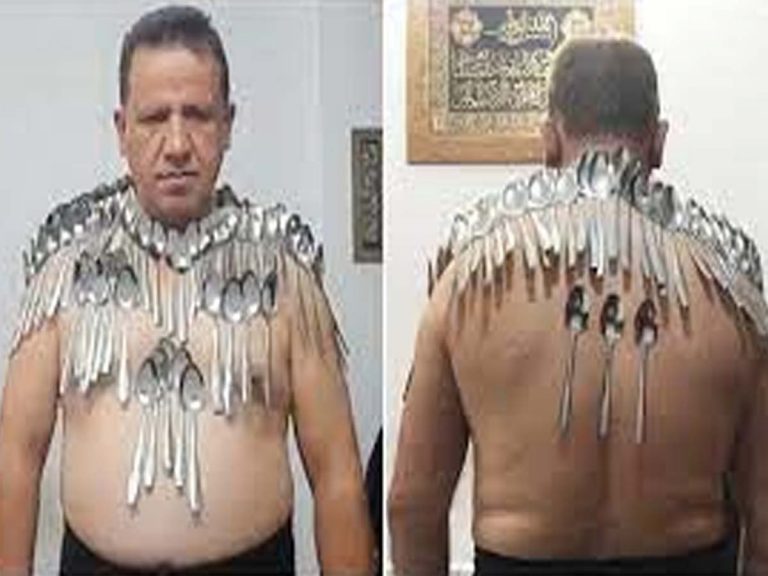 వ‌ర‌ల్డ్ రికార్డ్‌:  ఒంటిపై 85 స్పూన్ల‌ను ఇలా బ్యాలెన్స్ చేస్తూ…