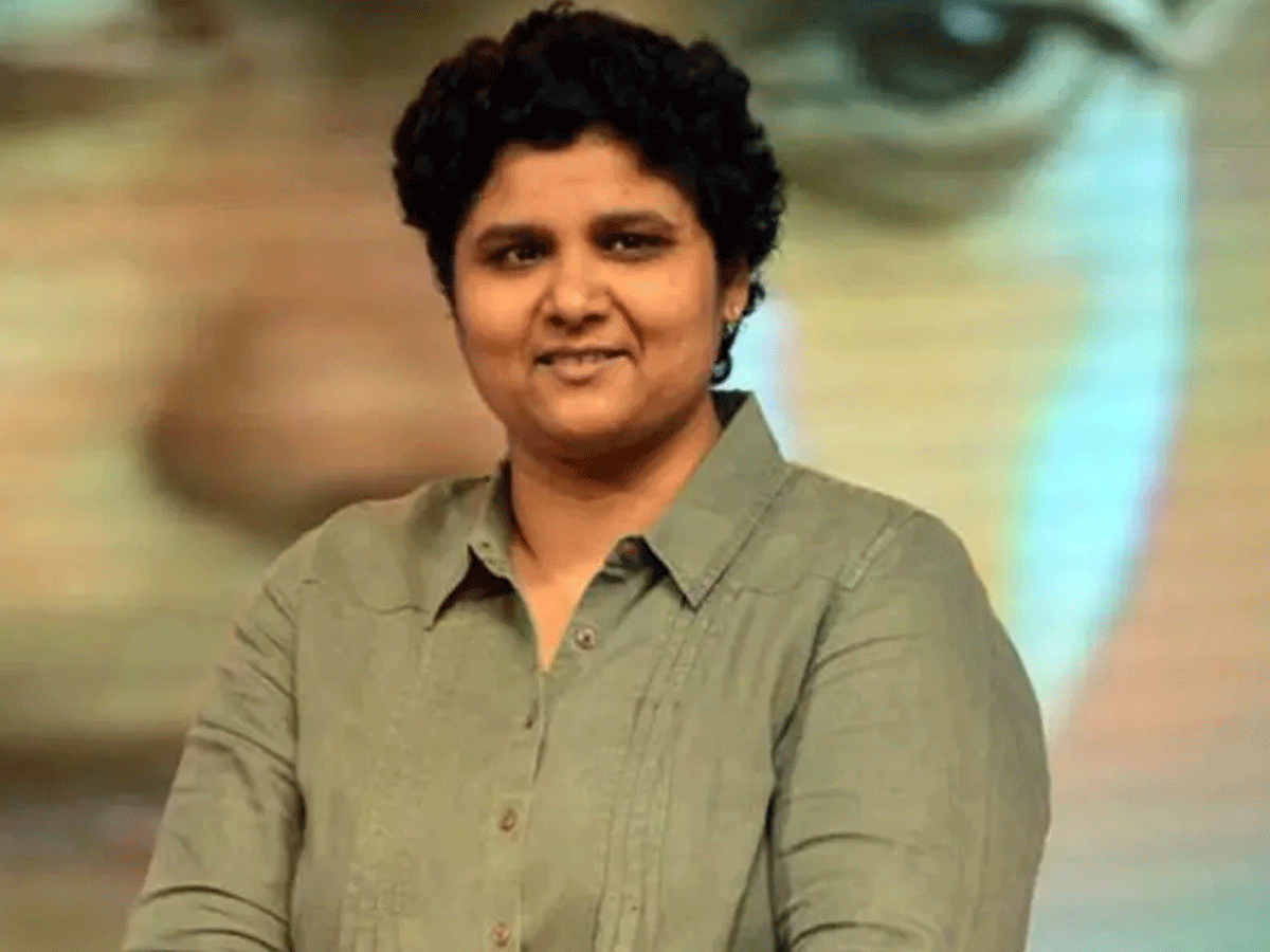 సామ్- చై విడాకులు.. అడ్డంగా బుక్కైన లేడీ డైరెక్టర్