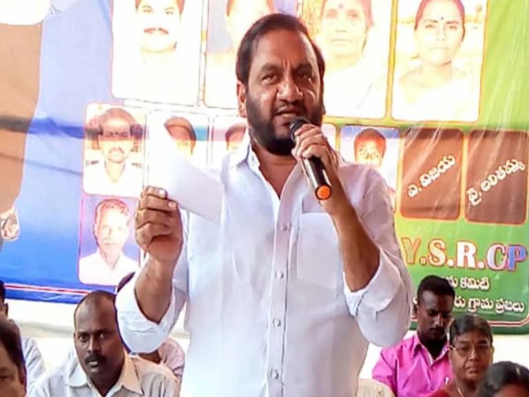 పాదయాత్రలో ఇచ్చిన హామీలను జగన్‌ నేరవేరుస్తున్నారు: ప్రసన్నకుమార్‌ రెడ్డి