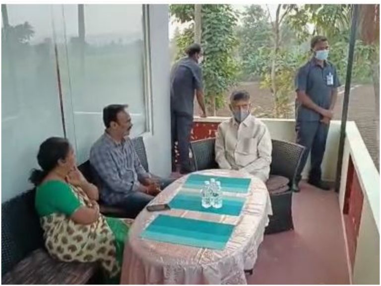 వంగవీటి రాధా ఇంటికి చంద్రబాబు ..నెక్స్ట్ ఏంటి?