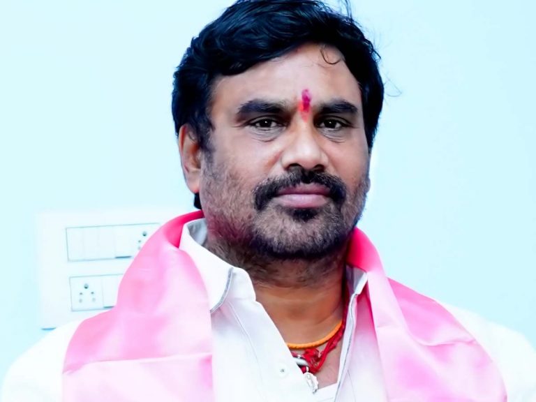 టీఆర్‌ఎస్‌ పార్టీ నుంచి వనమా రాఘవ సస్పెండ్‌