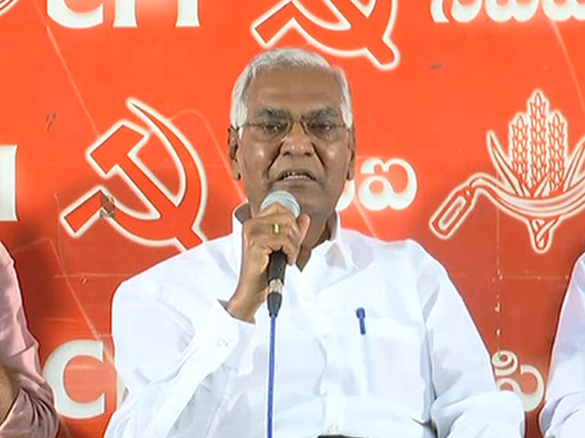 బీజేపీ, ఆర్ఎస్‌ఎస్‌ రాజ్యాంగాన్ని కాలరాస్తున్నాయి: డి.రాజా