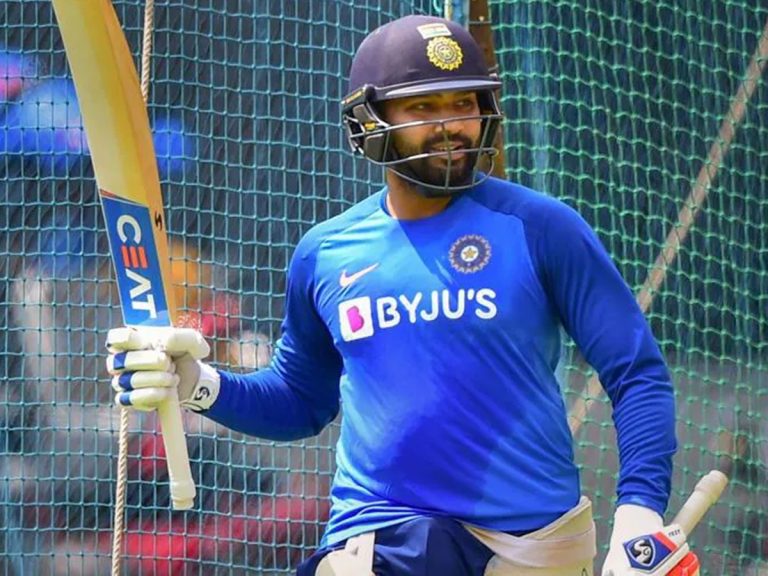 వెస్టిండీస్ సిరీస్‌కు రోహిత్ శర్మ వచ్చేస్తున్నాడు