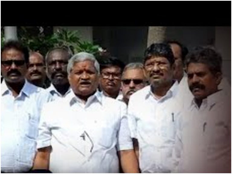 ఏపీ ప్రభుత్వం తీరుపై ఉద్యోగ సంఘాల ఆగ్రహం