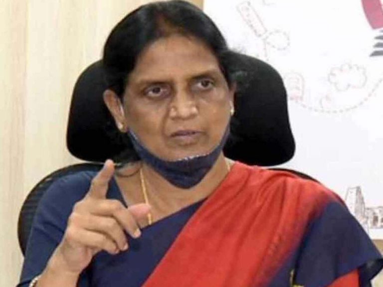 అదానీ, అంబానీల రుణాల మాఫీ కోసమే కేంద్రం పని చేస్తోంది: సబితా ఇంద్రారెడ్డి