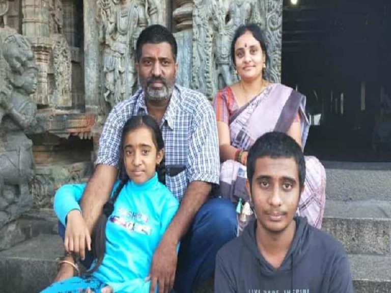 ముద్దుల పెళ్లాం కోసం ఇద్దరు మొగుళ్ల పోరాటం