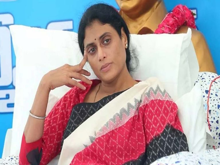 కేసీఆర్‌కు చేతనైందల్లా గలీజు తిట్లు.. గారడీ మాటలు: షర్మిల