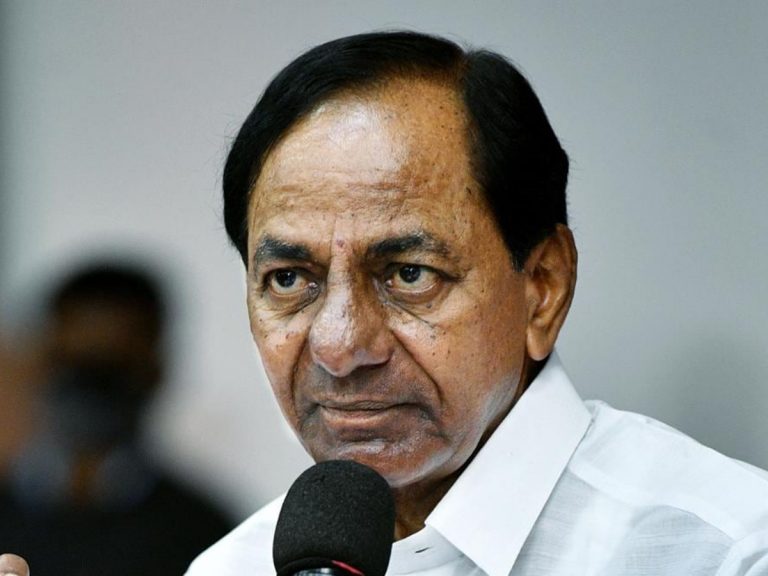 తెలంగాణ సర్కారు కీలక నిర్ణయం.. వారికి సెలవులు రద్దు..!!