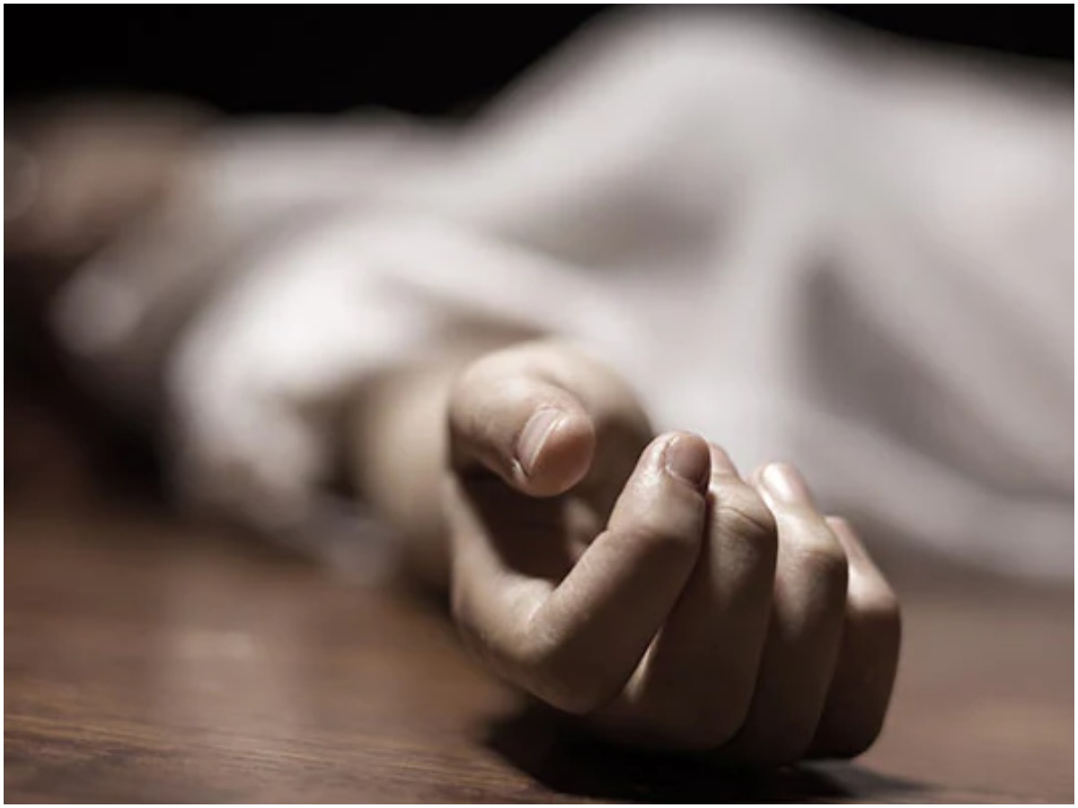 తెల్లాపూర్ లో రియల్టర్ దారుణ హత్య