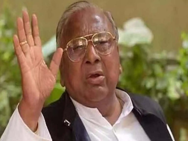 కర్నూలు జిల్లాకు సంజీవయ్య పేరు పెట్టాలి: వీహెచ్