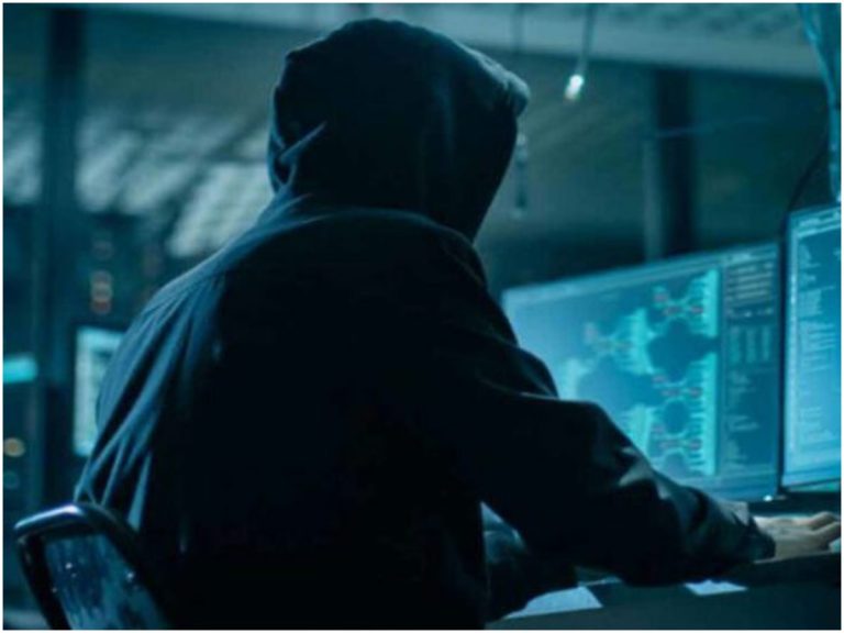 షాకింగ్ సర్వే: ఆన్ లైన్ ట్రాకర్స్ చేతిలో యూజర్స్ హిస్టరీ