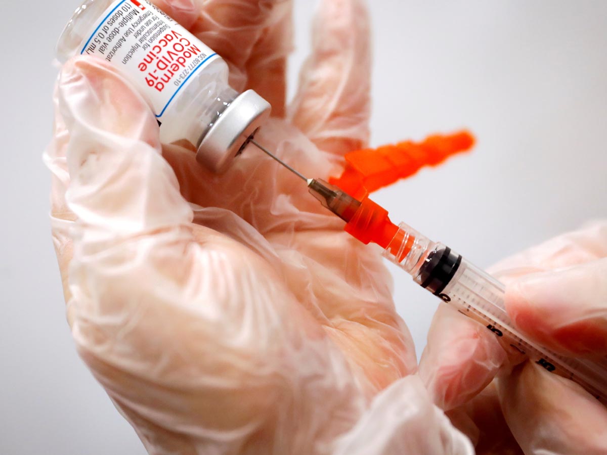 Covid 19 Vaccination:  యూఎస్‌లో నాలుగో డోసు…