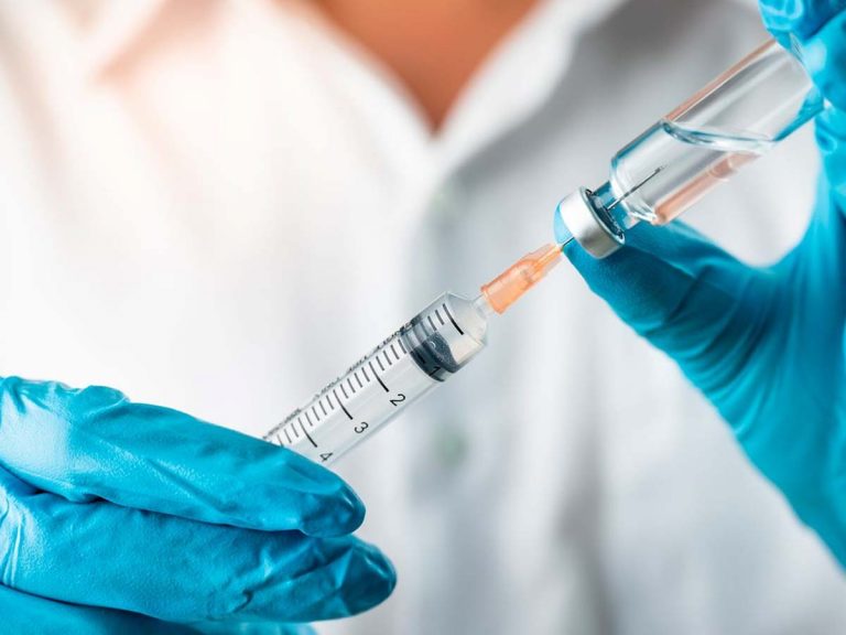 జీహెచ్ఎంసీ కీల‌క నిర్ణ‌యం… ఇంటివ‌ద్ద‌కే బూస్ట‌ర్ డోసు…