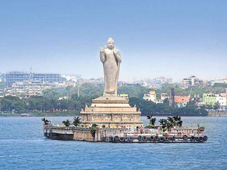 Hussain Sagar : మూసీ, హుస్సేన్ సాగర్‌లలో తగ్గుతున్న కాలుష్యం