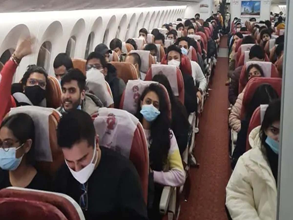 Ukraine Crisis:  ఉక్రెయిన్ నుంచి మొద‌లైన భార‌తీయుల త‌ర‌లింపు…