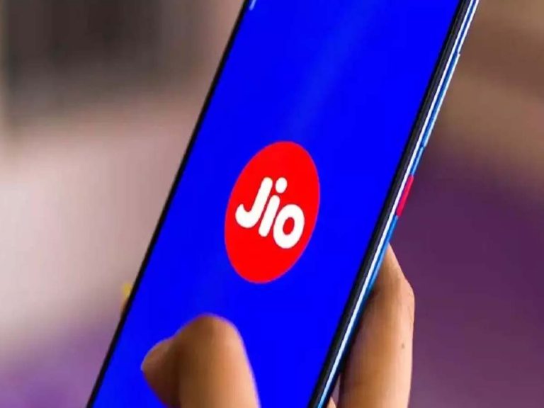 JIO:  అంత‌ర్జాతీయ మార్కెట్లో ప‌ట్టుకోసం ముఖేష్ అంబానీ ప్ర‌య‌త్నం…
