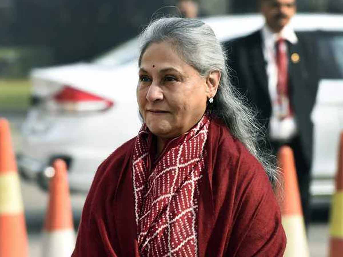 జయా బచ్చన్ కు కరోనా! మల్టీస్టారర్ మూవీ షూటింగ్ వాయిదా!!