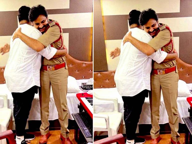 BheemlaNayak : తమన్ కు పవర్ ఫుల్ హగ్… పిక్ వైరల్