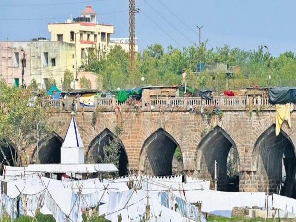 Puranapul Bridge:  హైద‌రాబాద్ న‌గ‌రంలో నిర్మించిన తొలి వంతెన ఇదే…
