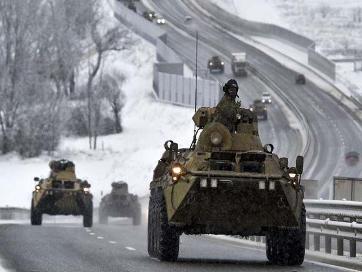 Russia-Ukraine:  స‌రిహ‌ద్దుల్లో పెరుగుతున్న ఉద్రిక్త‌త‌… ఏ క్ష‌ణంలో అయినా…