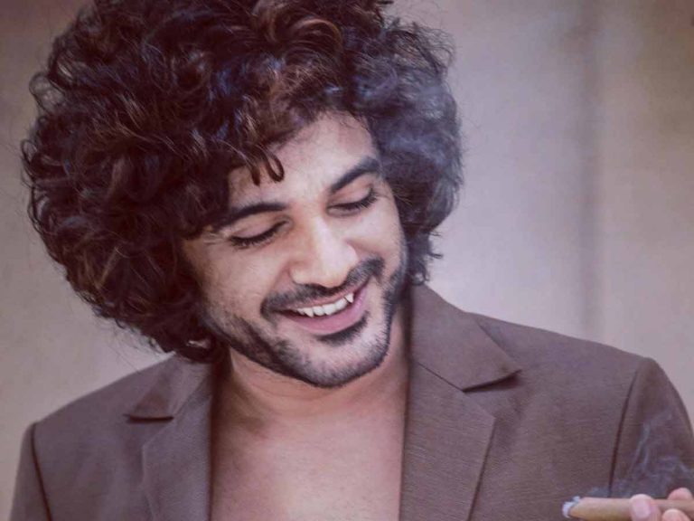 హీరోయిన్ పుట్టుమచ్చల వివాదం… ‘డీజే టిల్లు’ రియాక్షన్