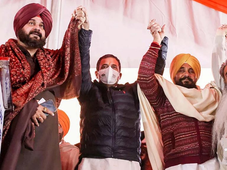 పంజాబ్ కాంగ్రెస్ సీఎం అభ్య‌ర్థిగా చ‌న్నీ.. ఇలా స్పందించిన సిధ్ధూ..