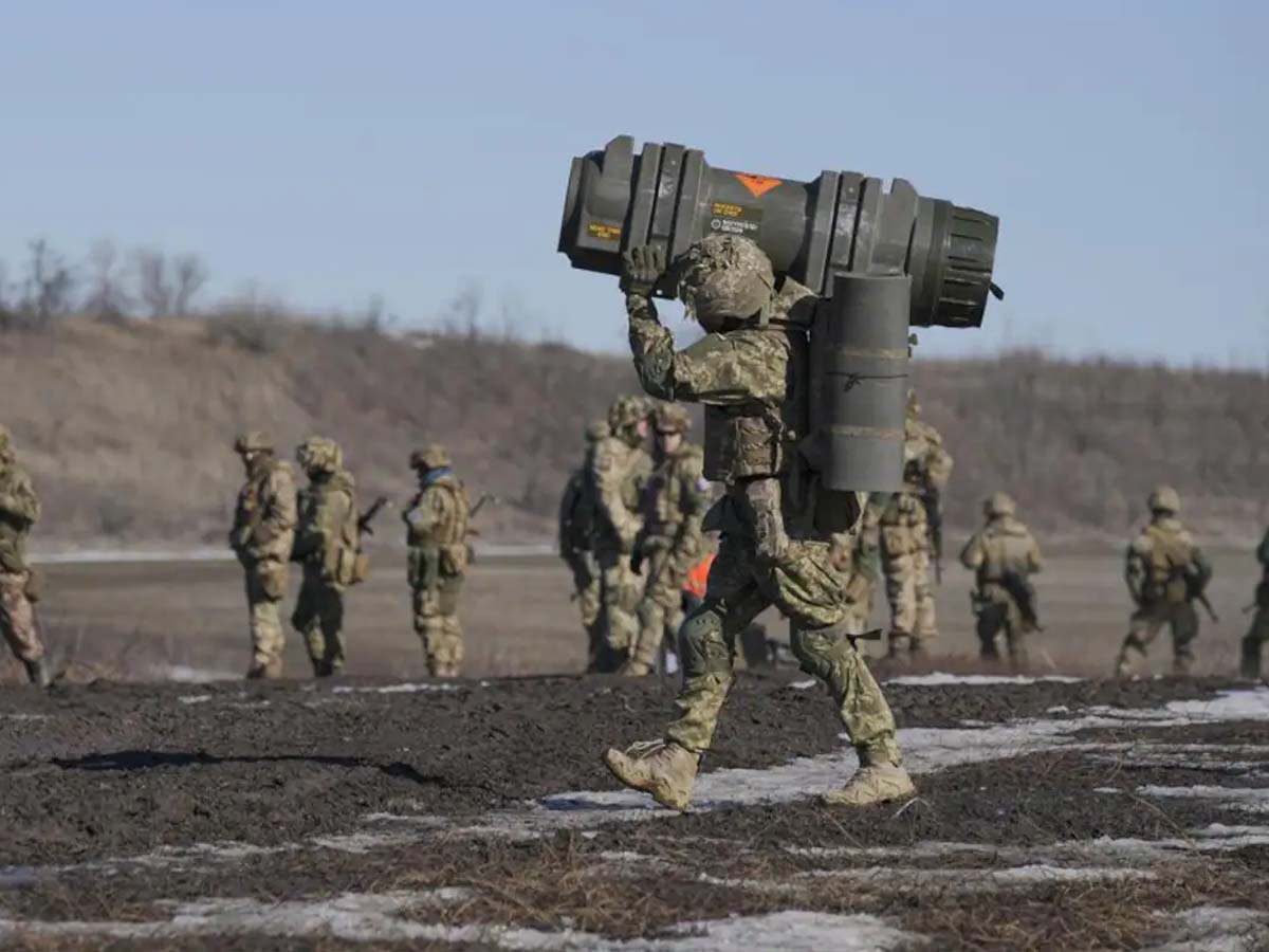 Ukraine Crisis:  క్రిమియా నుంచి ఉప‌సంహ‌ర‌ణ‌… కానీ…