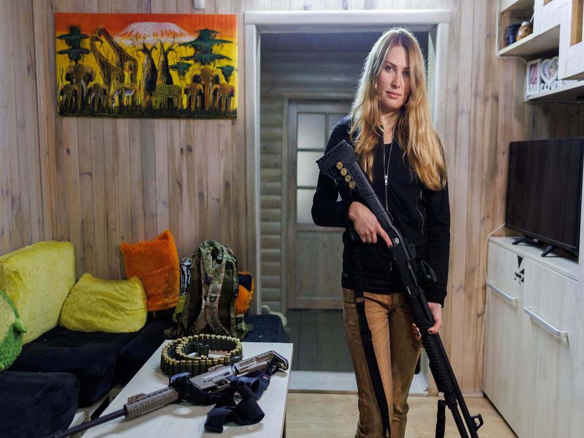 Russia-Ukraine Conflict:  యుద్దానికి తాము సైతం సిద్దం అంటున్న మ‌హిళ‌లు…