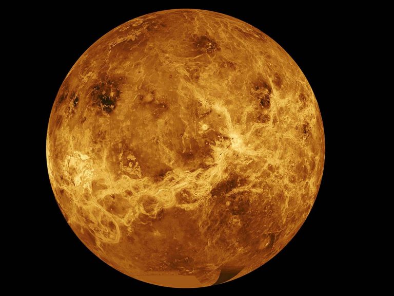 విశ్వంలో అత్యంత చౌకైన గ్ర‌హం ఏంటో తెలుసా?