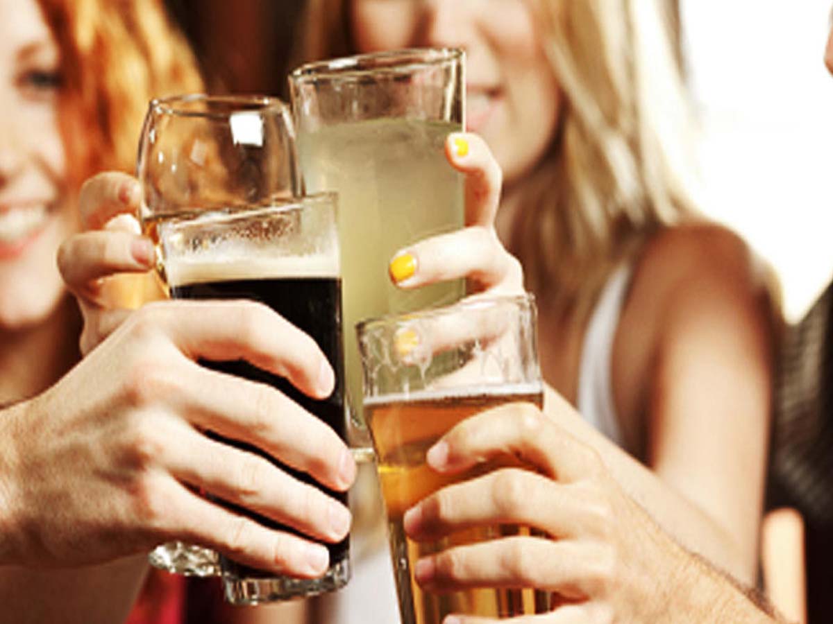 Alcohol: శ‌రీరంపై మ‌ద్యం ఎలాంటి ప్ర‌భావం చూపుతుందో తెలుసా…