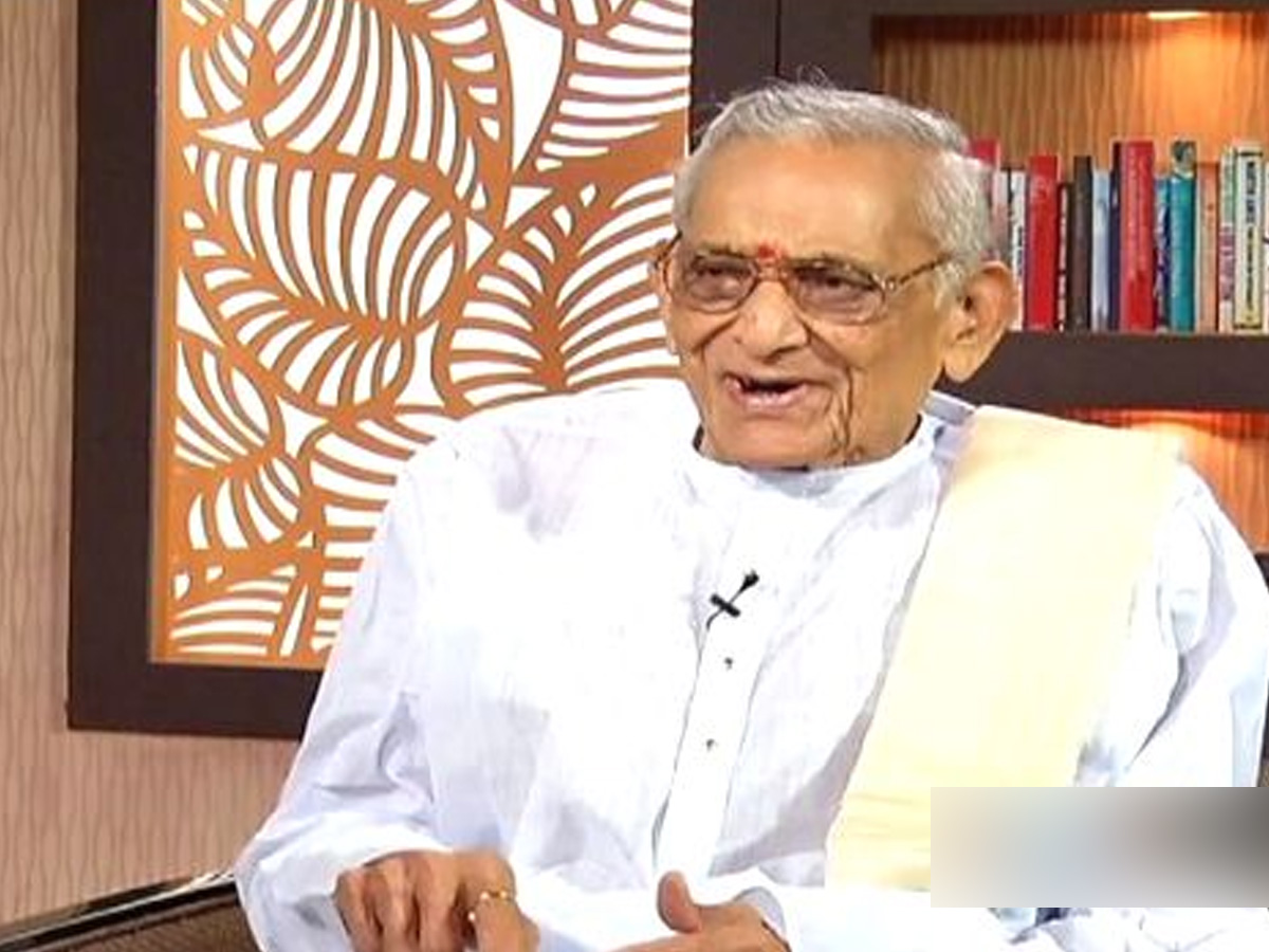 Sad News : టీడీపీలో విషాదం.. మాజీ మంత్రి మృతి..