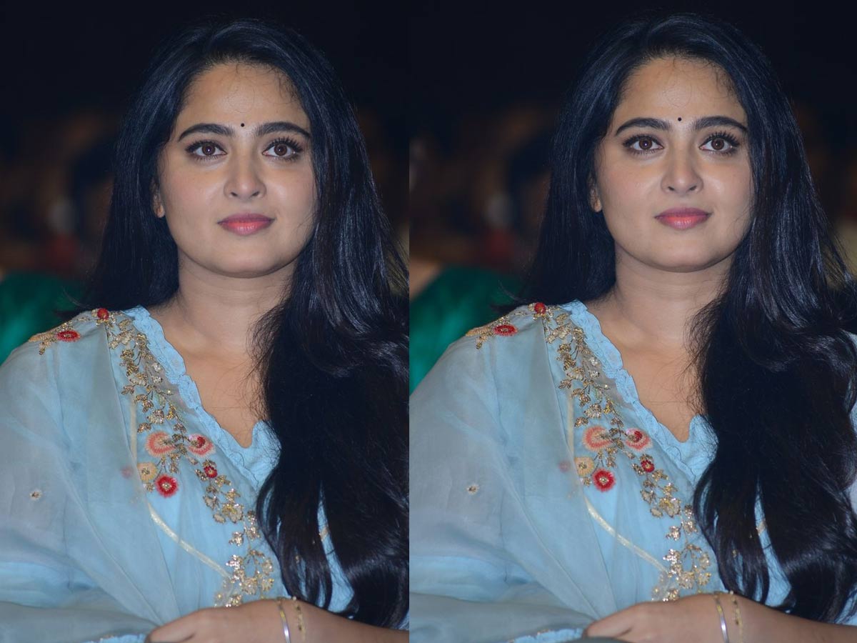 Anushka Shetty: అవకాశాల కోసం హీరోయిన్లు పడుకోవాలనేది నిజం.. నేను కూడా