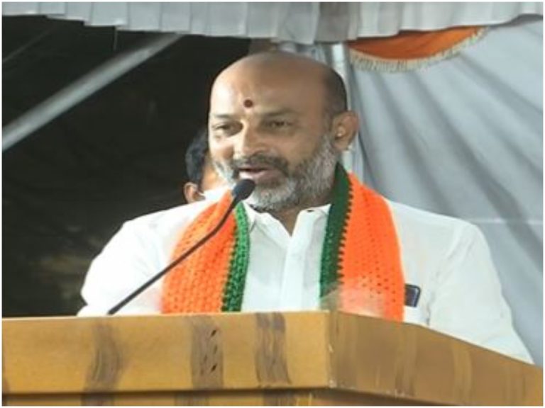 Bandi Sanjay Virtual Meet:విద్యార్ధుల తల్లిదండ్రులకు భరోసా