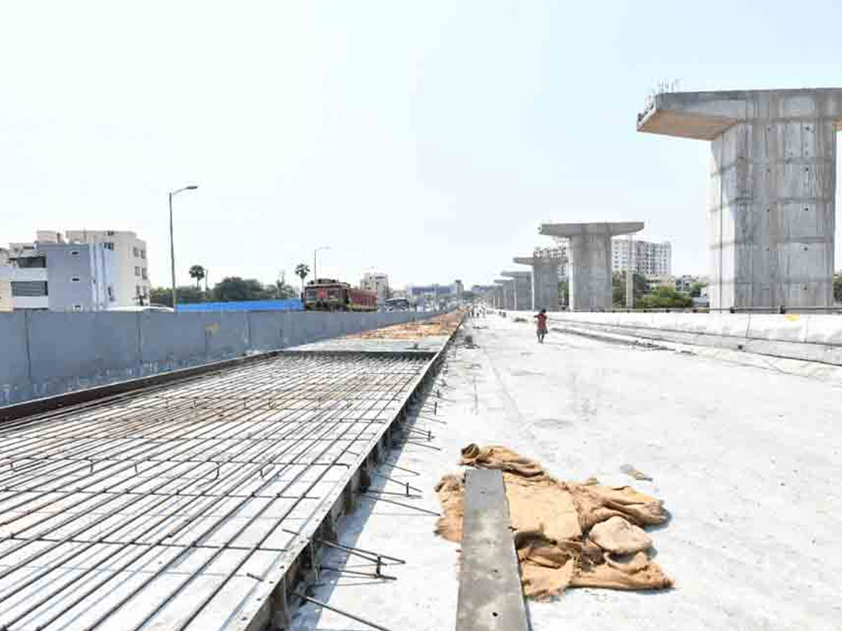 Hyderabad Flyovers : మార్చి నాటికి మరో రెండు సిద్ధం.. ఎక్కడంటే..?