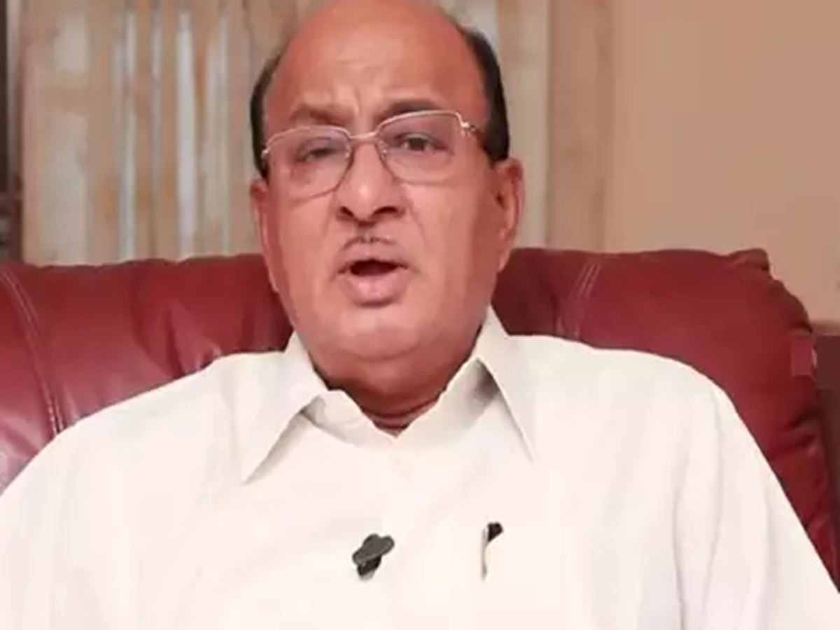 Tollywood: సమస్య సృష్టించి పరిష్కరించినట్లు బిల్డప్ రాజకీయాలు: టీడీపీ ఎమ్మెల్యే గోరంట్ల