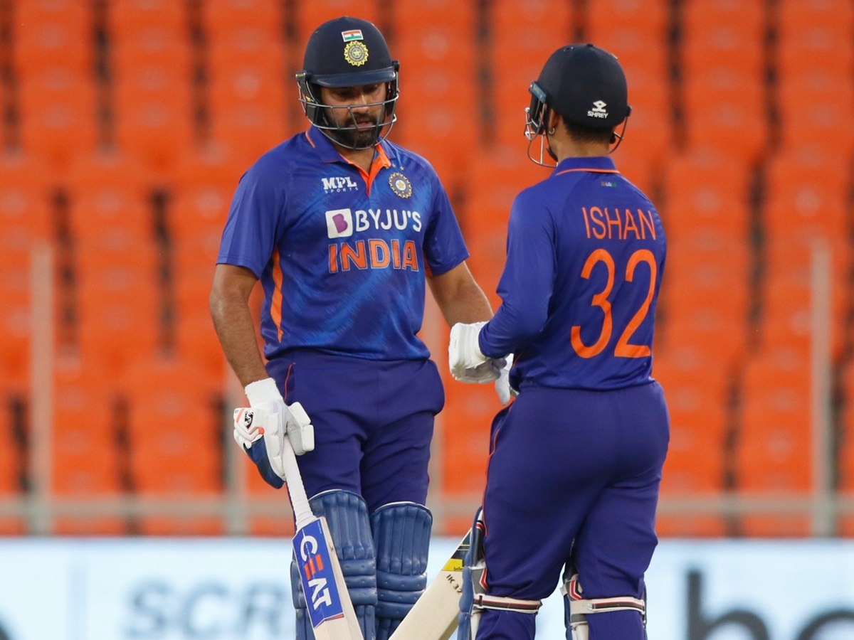 చారిత్రక వన్డేలో వెస్టిండీస్‌పై భారత్ ఘనవిజయం