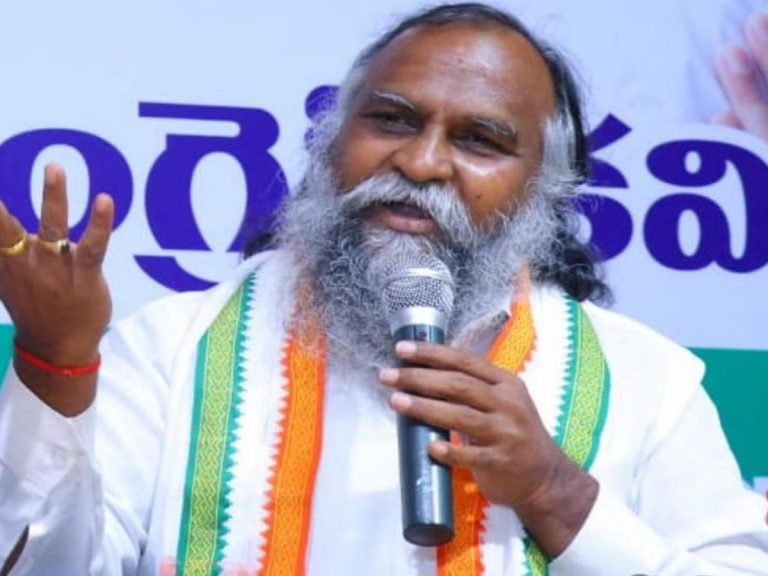 MLA Jagga Reddy : ఆనాడు ఎర్రబెల్లి.. కేసీఆర్‌ను ఊరికించి కొడుతాననలేదా..