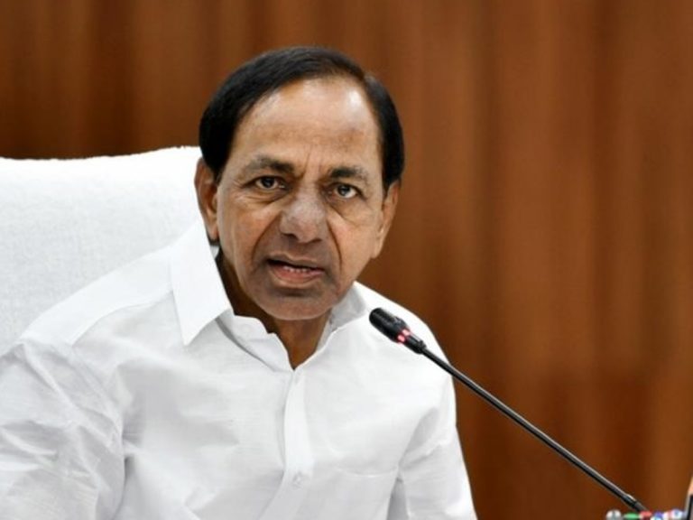 CM KCR: సీఎం కేసీఆర్ కు స్వల్ప అస్వస్థత