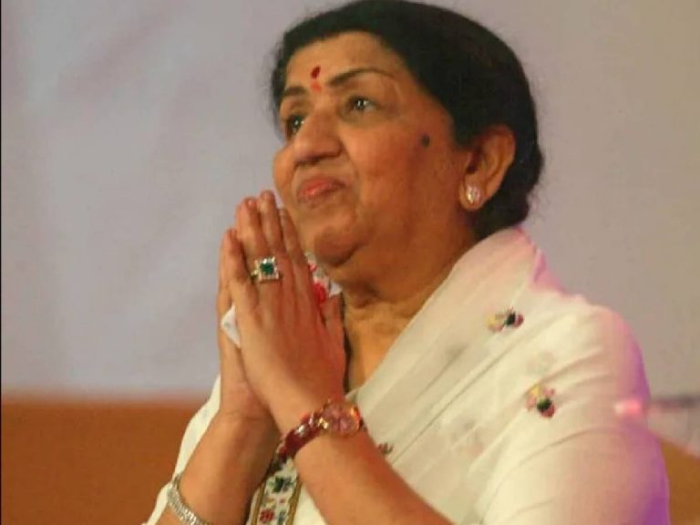 సినిమా నిర్మాణంలో లతా మంగేష్కర్