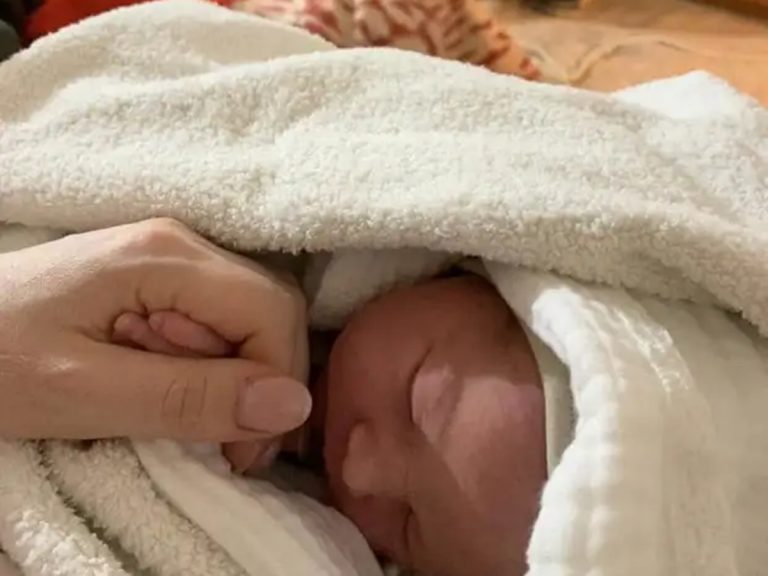 Ukraine Crisis: అండర్‌గ్రౌండ్‌లో ప్రసవించిన గర్భిణి