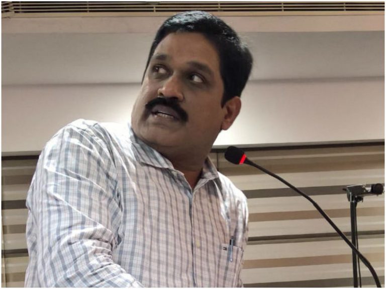 Ukraine Crisis Ap Govt: ఏపీ విద్యార్ధులకు భరోసా